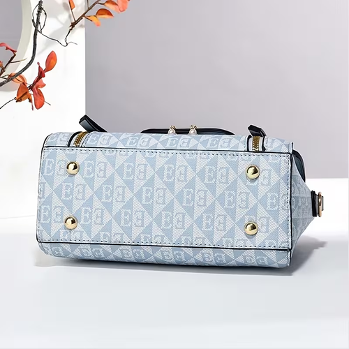 Bolsa de ombro pequena e elegante com estampado moderno