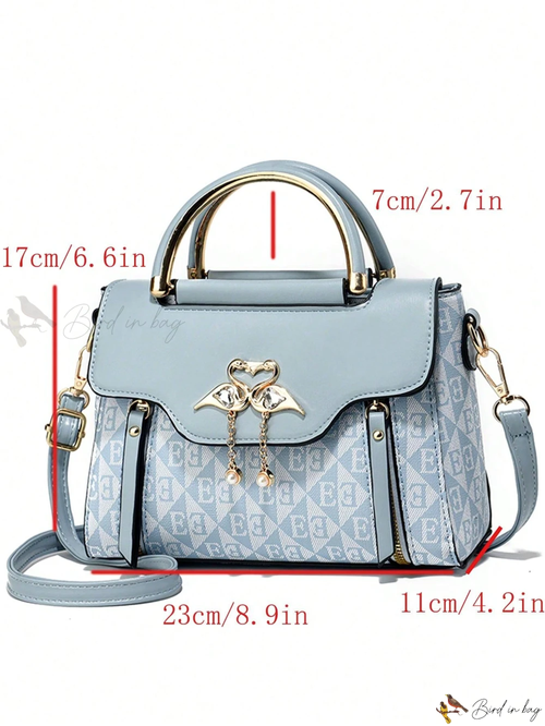 Bolsa de ombro pequena e elegante com estampado moderno