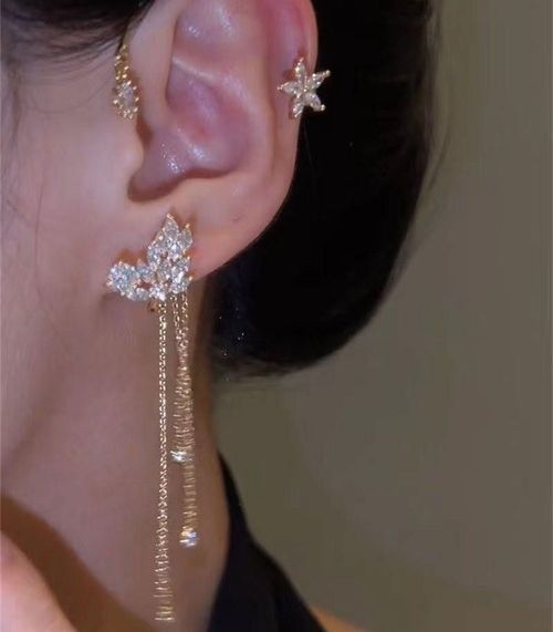Crystal-Embellished Long Tassel Wrap-Around Ear Cuff (Star & Leaf Design)