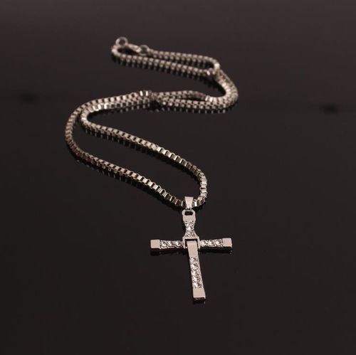 🔟Fast and Furious cross necklace Torredo personality necklace men hip hop style European and American pendant jewelry