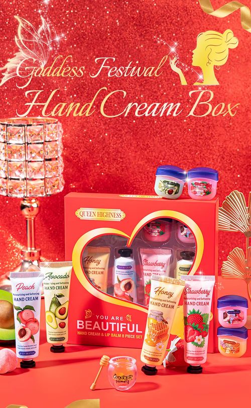 Lipstick and hand cream set