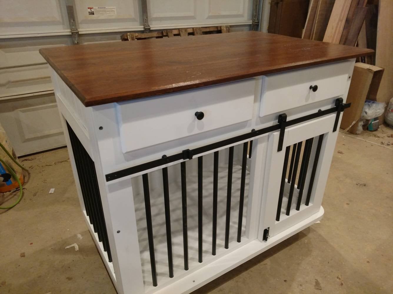 Small rabbit crate with drawers