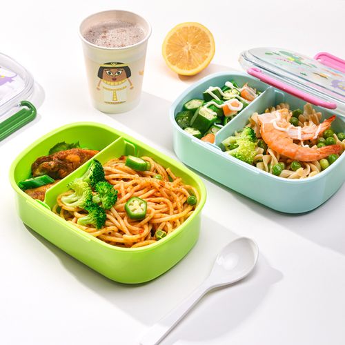 New Arrival Cute Plastic Kids Bento Box with Spoon Microwave Safe BPA Free Leakproof School Food Storage Container