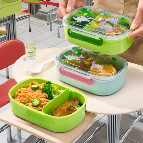 New Arrival Cute Plastic Kids Bento Box with Spoon Microwave Safe BPA Free Leakproof School Food Storage Container