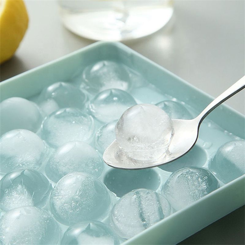 Hot Selling Round Ball Ice Tray Plastic Ice Ball Maker Mold 33 Cavity Mini Circle Ice Cube Tray