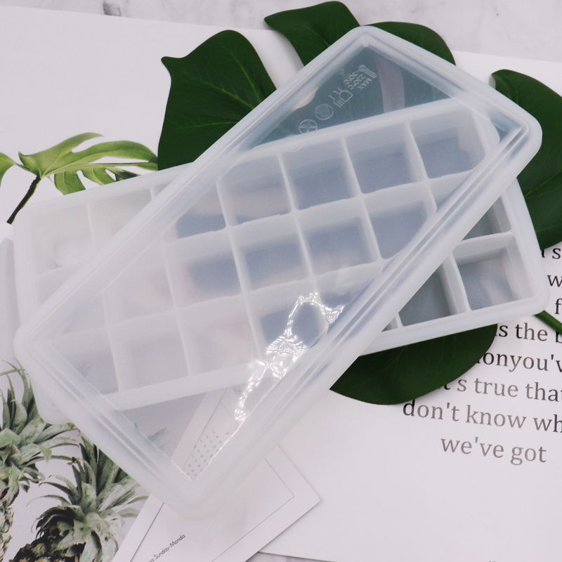 High Quality 15 Holes Removable Stackable Silicone Ice Cube Trays Molds with Lid for Freezer
