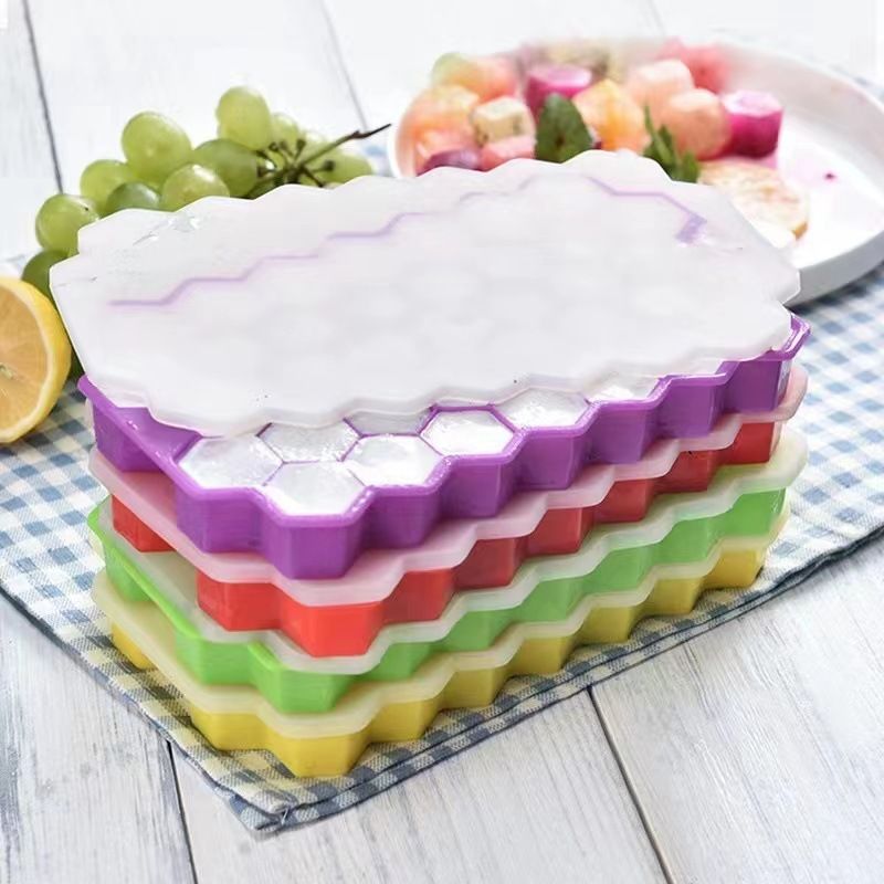 DIY custom silicone ice cube trays molds silicone 32 pieces honey comb ice with lids