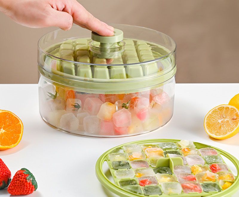 Ice Cube Trays Silicone Ice Trays for Freezer Easy to Release Ice Tray Molds for Whiskey Cool Drinks with Bin & Lid
