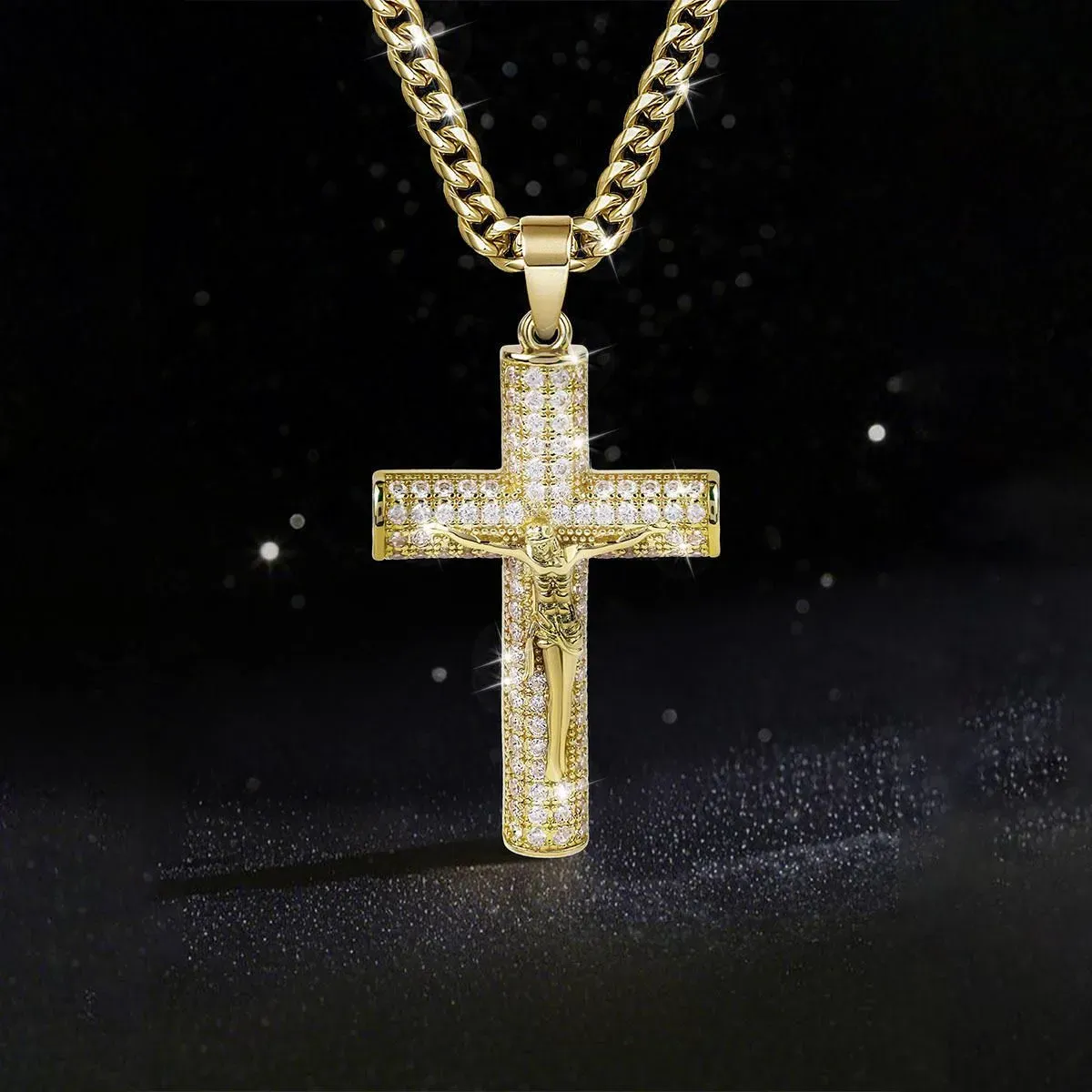 Hot-selling Large-sized Diamond-encrusted Cross Pendant with 18K Gold-plated Cuban Chain Necklace - Hip-hop Style Fashion Jewelry