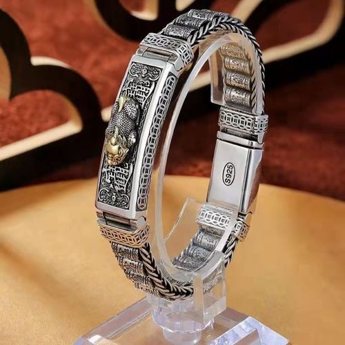 New Arrival Men's Pixiu Bracelet - Intricate Silver Craft with Fortune-Attracting Design, Smooth-Path Symbol and Gold-Accented Pixiu | INS Trendy