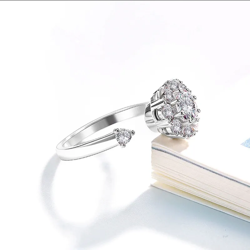 Adjustable Spinning Starlight Ring – Silver Tone