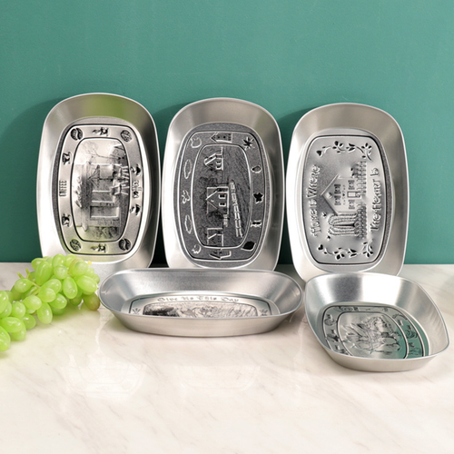 4-Pack Tinplate Trays with Retro Engraved Patterns