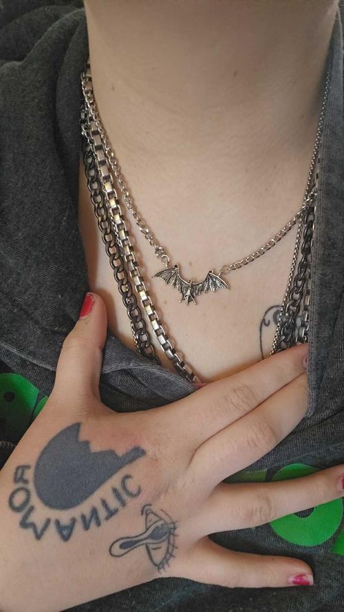 Vintage Bat Design Pendant Necklace, Gothic Style Creative Bat Pendant Necklace, Fashion Accessories for Men & Women, Perfect for Birthday Gift