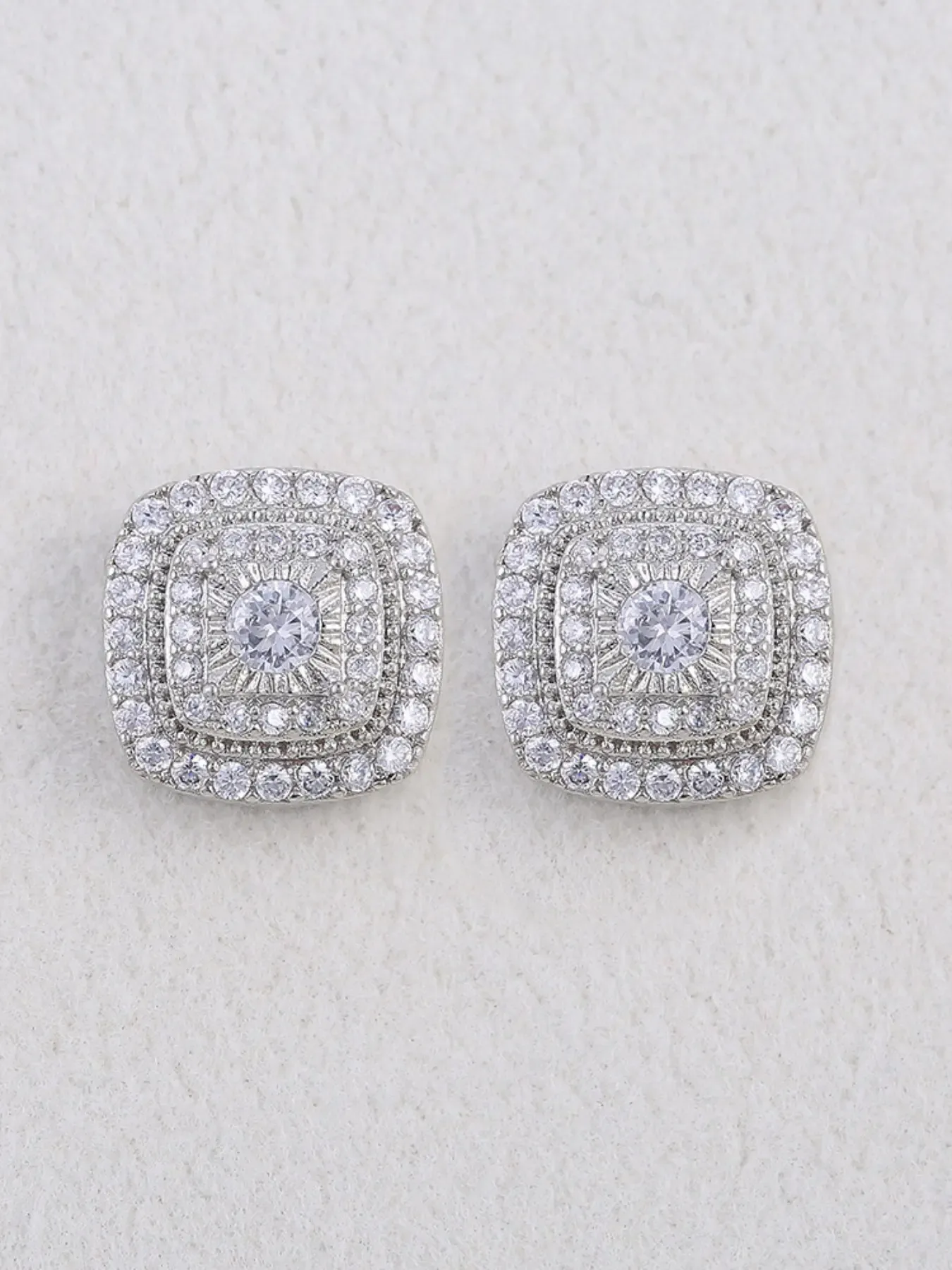Fashion Hip Hop Synthetic Zirconia Geometric Square Stud Earrings, Unisex Trendy Jewelry for Women and Men, High Quality Sparkling Daily Wear Accessories