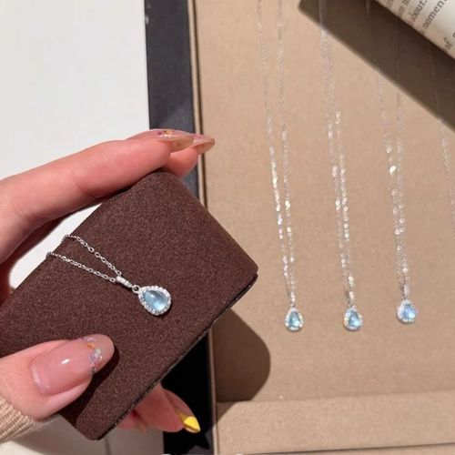 New Aquamarine Teardrop Necklace: Effortless Elegance & Modern Luxury