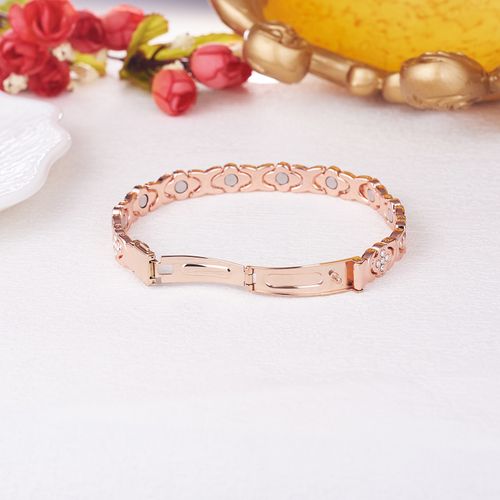 Hot selling red copper four-leaf clover diamond bracelet light luxury fashion magnetic energy jewelry couple bracelet