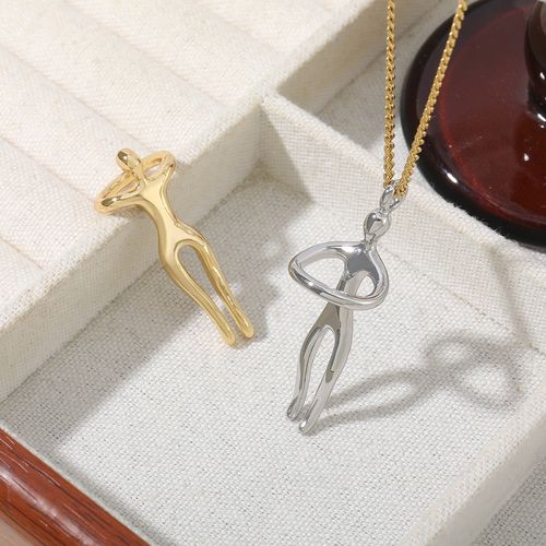 Eternal Embrace Couple Necklaces: Wear Your Love Story Close to Your Heart