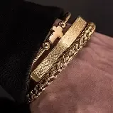 Conjunto de três pulseiras