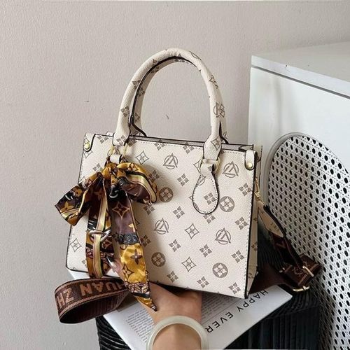 Bolsa Satchel Monograma Heritage – Elegância Estruturada