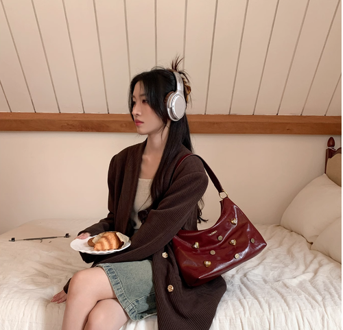 LOSEA原创 浮士德 镶钻hobo腋下包2025新款单肩包百搭红色女包