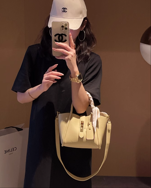 高级质感手提包包女2025新款小众单肩水桶包斜挎菜篮子通勤托特包