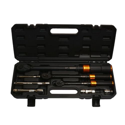 High-precision ratchet torque wrench set, 210 Nm torque  suitable for bicycles, motorcycles, spark plugs, and tires  packaged in a plastic case.