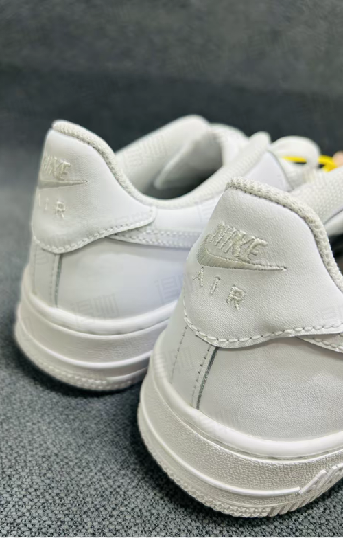 Cowhide leather wear-resistant low-top sneakers for men and women pure white