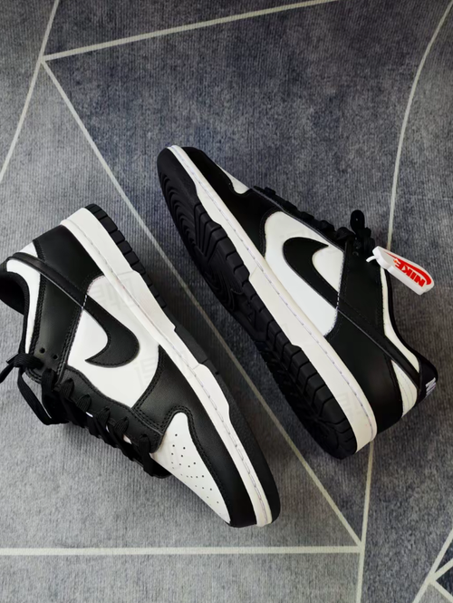 Comfortable and versatile wear-resistant low-top sneakers for men and women