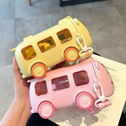 Hot Baby Bus Large Capacity Student Water Cup Portable Outdoor Plastic Cup Straw for Direct Drinking Bus Shaped Water Bottle