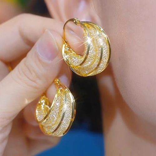 High-End Fashion Hollow-Out Mesh Circle Huggie Earrings | Unique Design, Elegant & Statement-Making, Light Luxury Style
