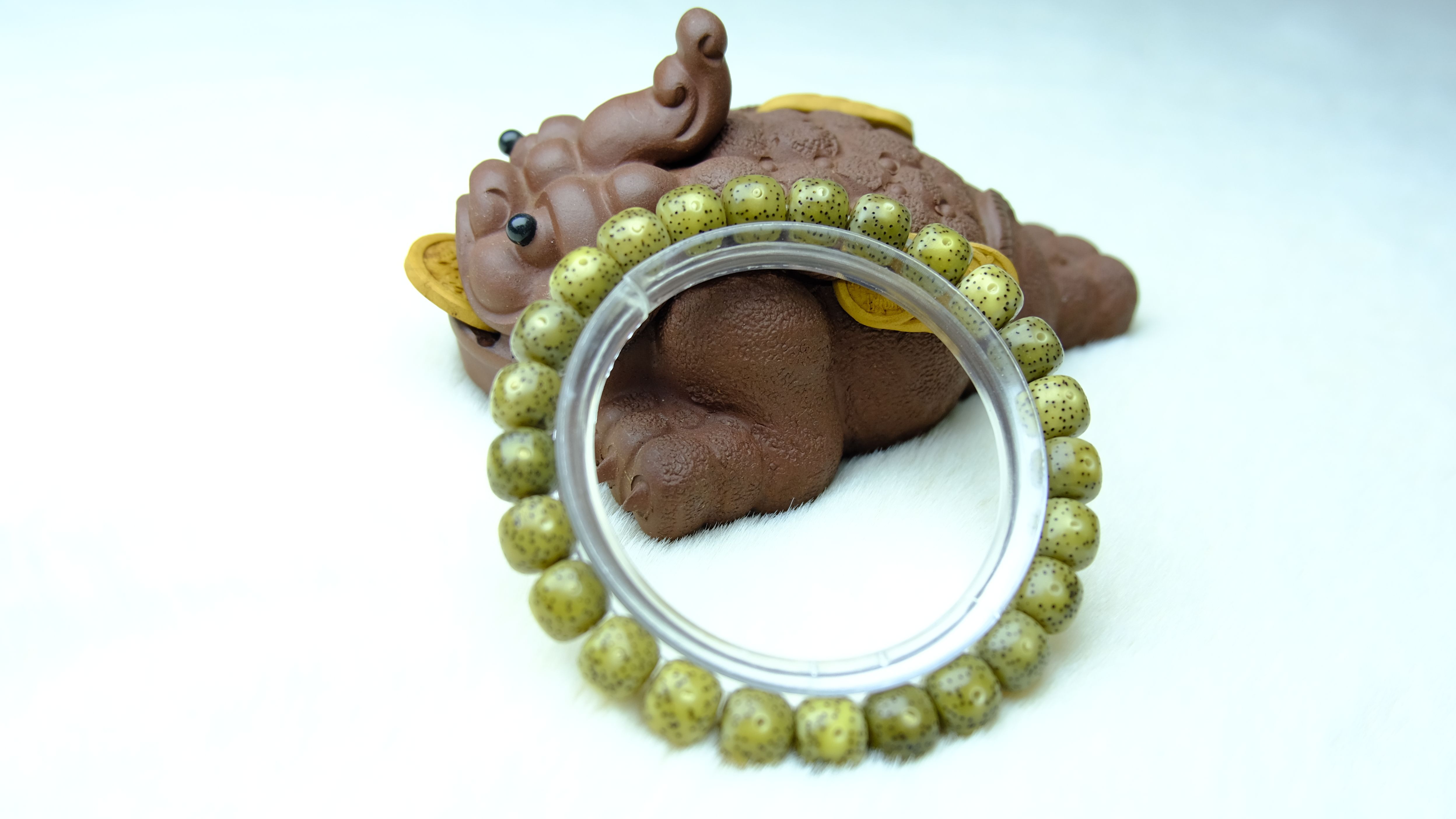 Star Moon Bodhi Seed Bracelet, Jelly-like, Side-position White, Rock Candy