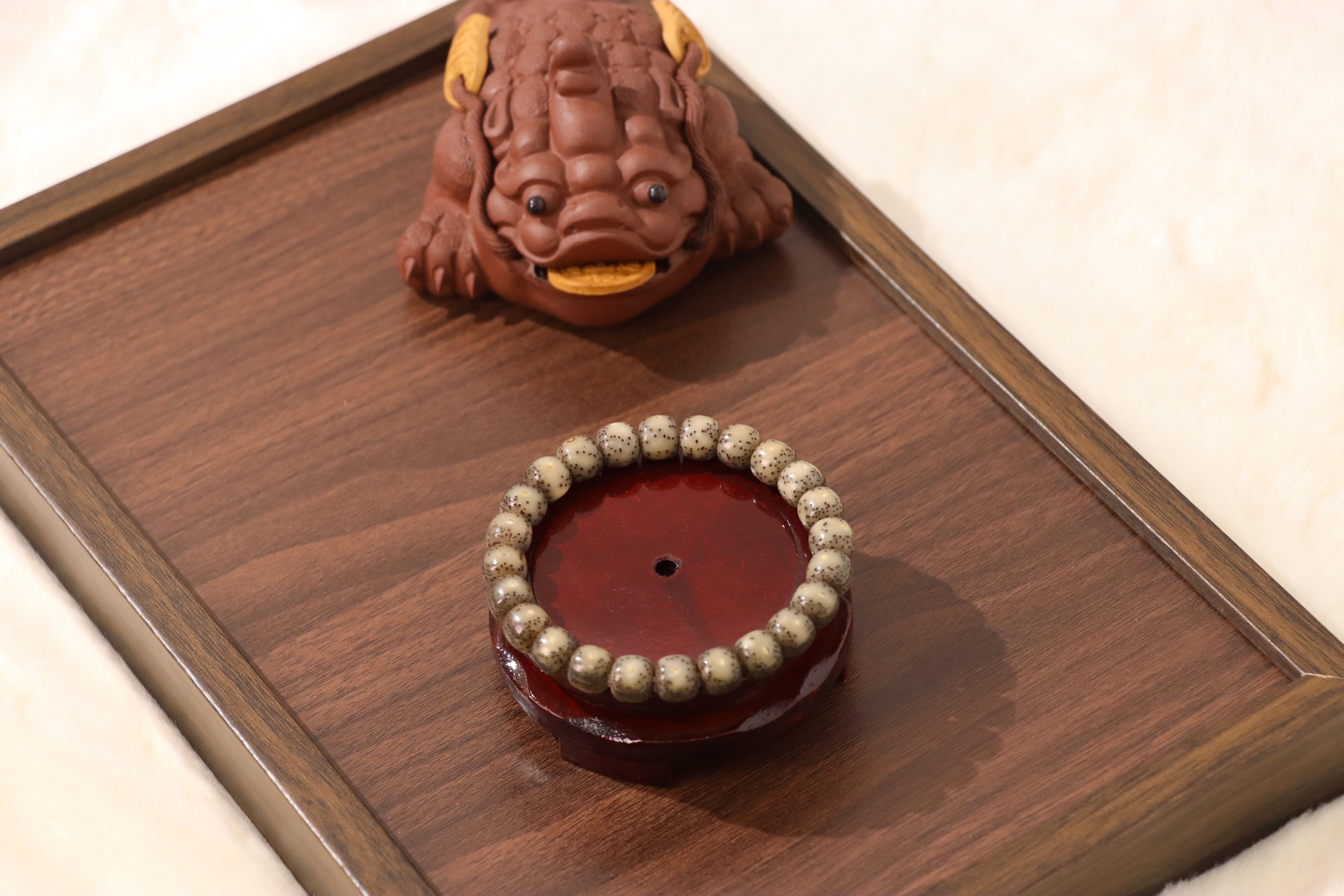 Star Moon Bodhi Bracelet, Jadeite Grade, Big Eye Pattern, Minimalist Plain Band