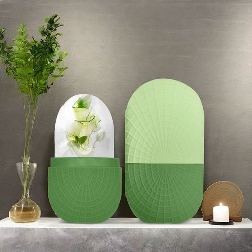 Eco-Friendly Silicone Cube Ice Roller Contour Face Massager for Skin Care and Eye Care Plastic Ice Cream Tools and Maker