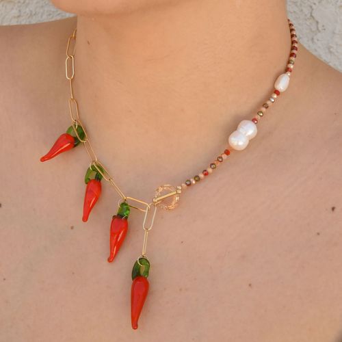 Red pepper necklace