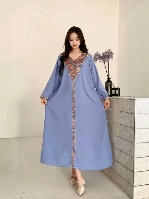 Long-Sleeved Court-Style Dress for Girls Loose and with Long Skirt Traditional Clothing & Accessory
