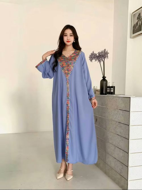 Long-Sleeved Court-Style Dress for Girls Loose and with Long Skirt Traditional Clothing & Accessory