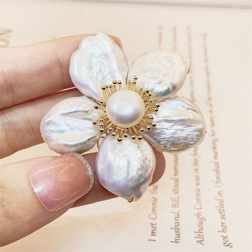 Luxury Baroque Natural Pearl Brooch Luxury Women Baroque Big Brooches Pearl Flower Brooch
