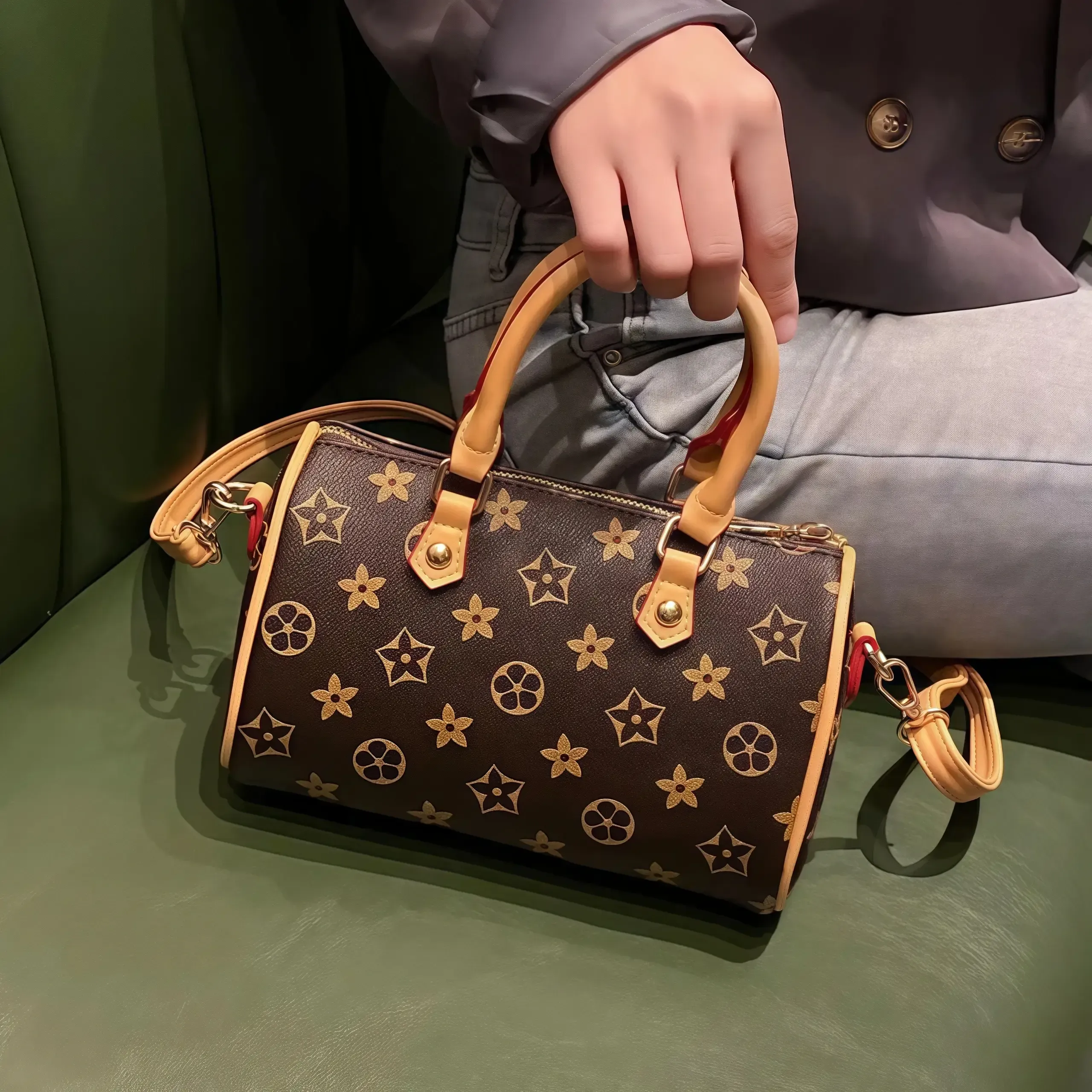 🔥2025 Nova Bolsa de Luxo Estampada – Ombro ou Tiracolo, Porta-Telemóvel e Moedas 👜✨