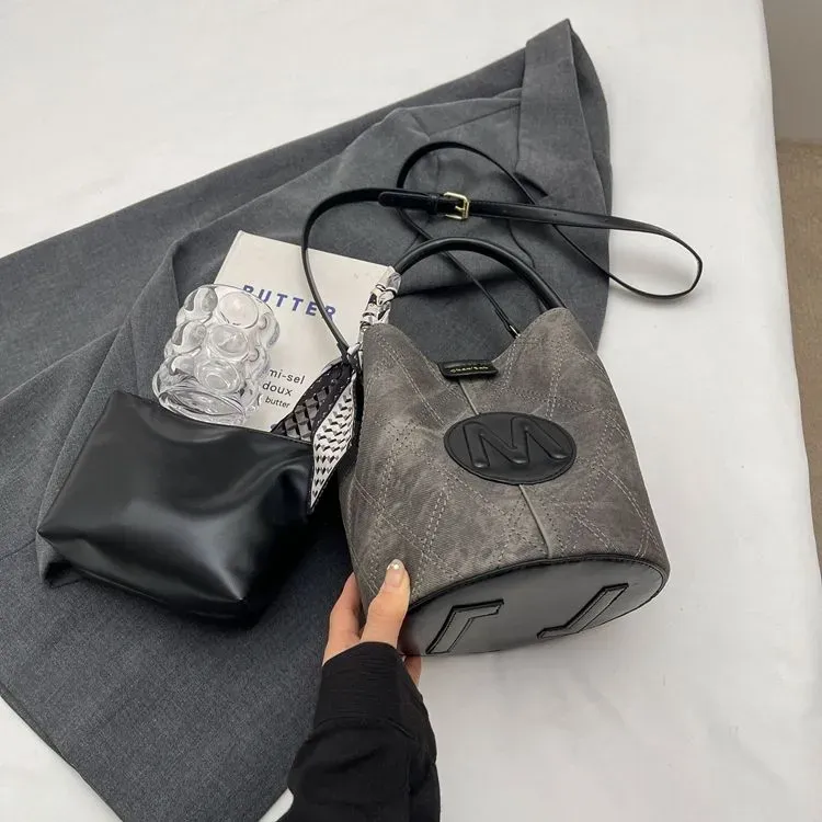 🔥2282 avaliações positivas— 👜Bolsa Balde de Luxo 2025 — Moda em alta 🎀, versátil para ombro | crossbody | na mão ✨🛍️, várias combinações para realçar seu estilo! 💎✨