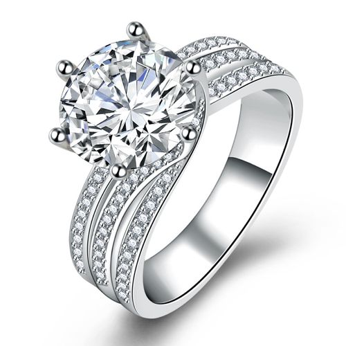 Sparkle Like Royalty – Your Dream Diamond Ring