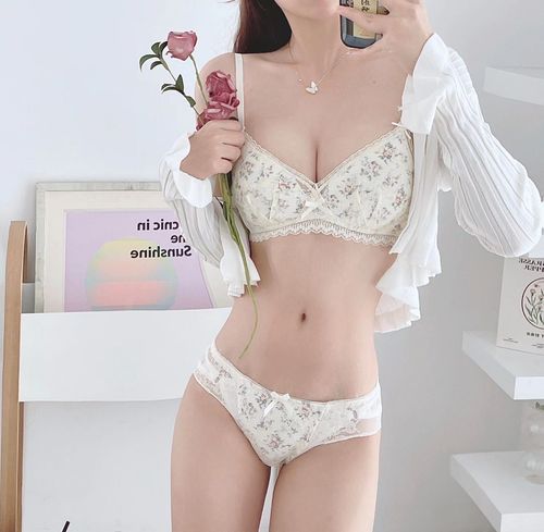 French pastoral floral lace underwear women's thin style without steel ring large chest small chest push up anti-sagging bra set