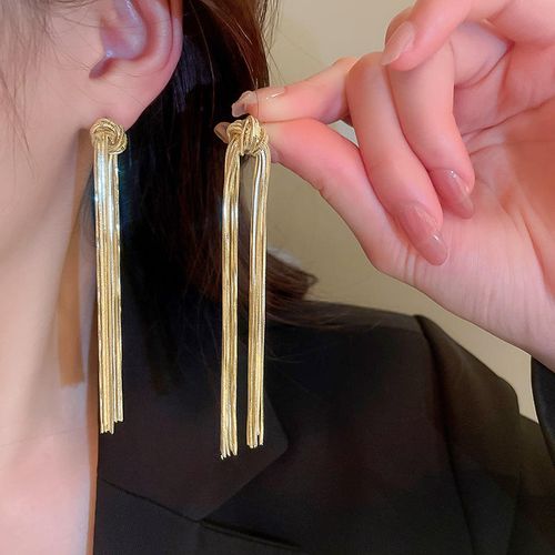 JY Fashion Earring Metal Style Long Tassel Earrings for Women Personality Tassel Earrings Jewelry for Women