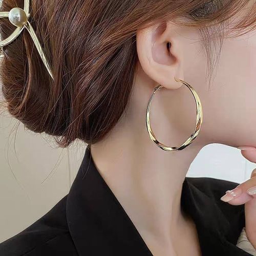 Vintage 2025 New Simple Gold Plated Chunky Earrings Big Circle Dangle Hoop Earrings Fancy Jewelry Round Women Earring