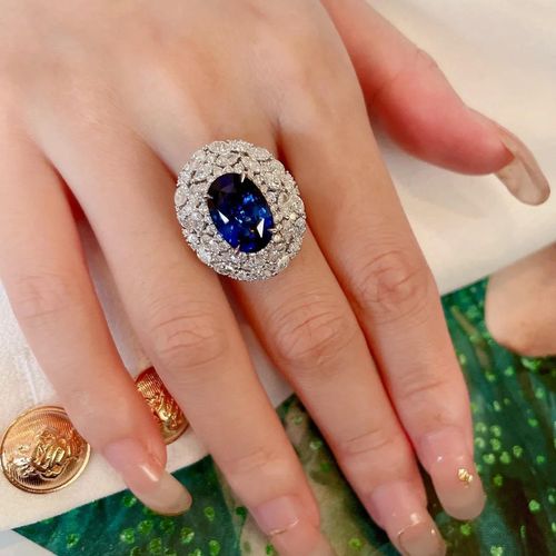 Fashion Dazzling 18K Sapphire Diamond Ring Female Niche Design Adjustable Ring Wedding Engagement Rings for Women Trendy Zircon