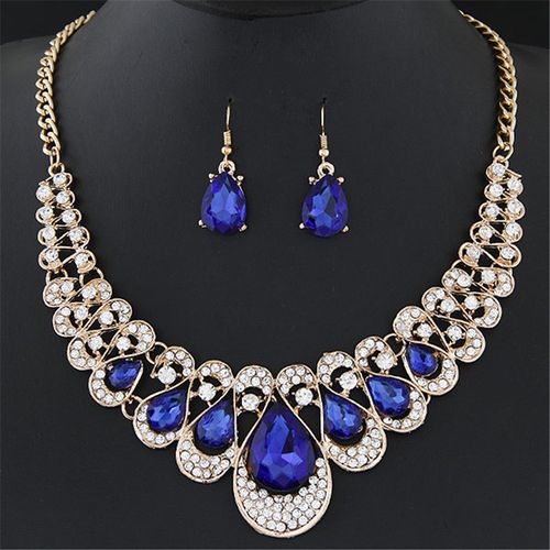 Large gemstone necklace and earrings set European and American exaggerated temperament fashion sparkling diamond