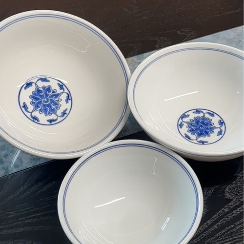 ceramic tableware