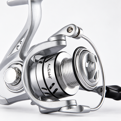 Silver AW5000 Spinning Fishing Reel with Metal Spool