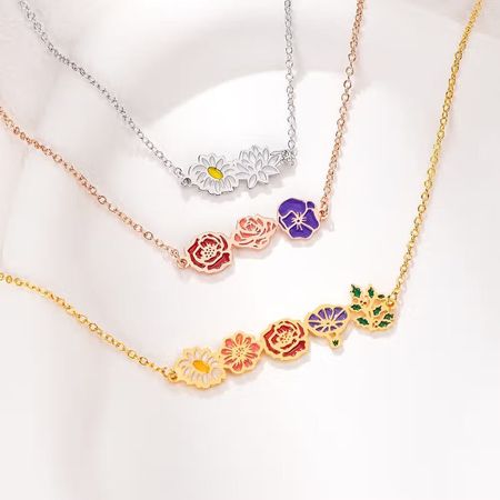 Personalized birth flower necklace for mom’s grandmother