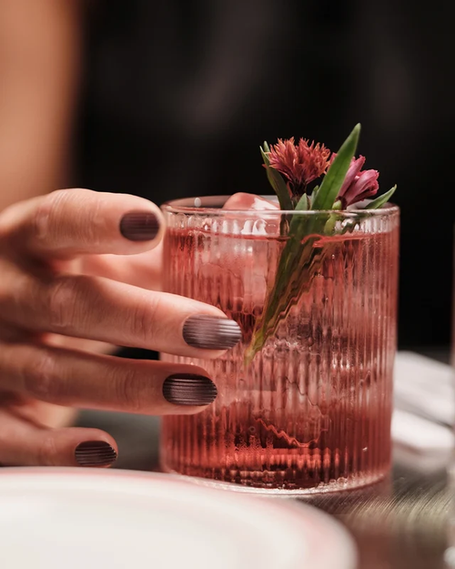 Your reusable 7-minute manicure for perfect nails at home!