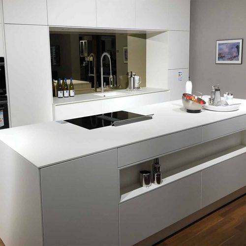 JUST WHITE SILK SINK  	Leeds	England